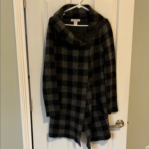 Plaid Black and Gray Women's Sweater